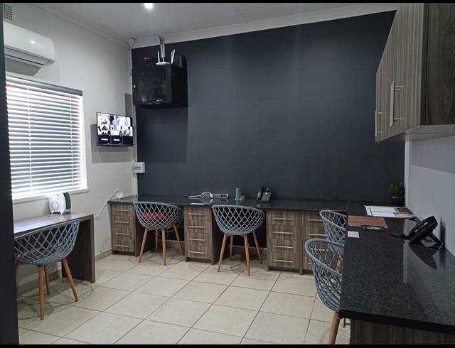 86M² OFFICE RENTED IN BO-DORP